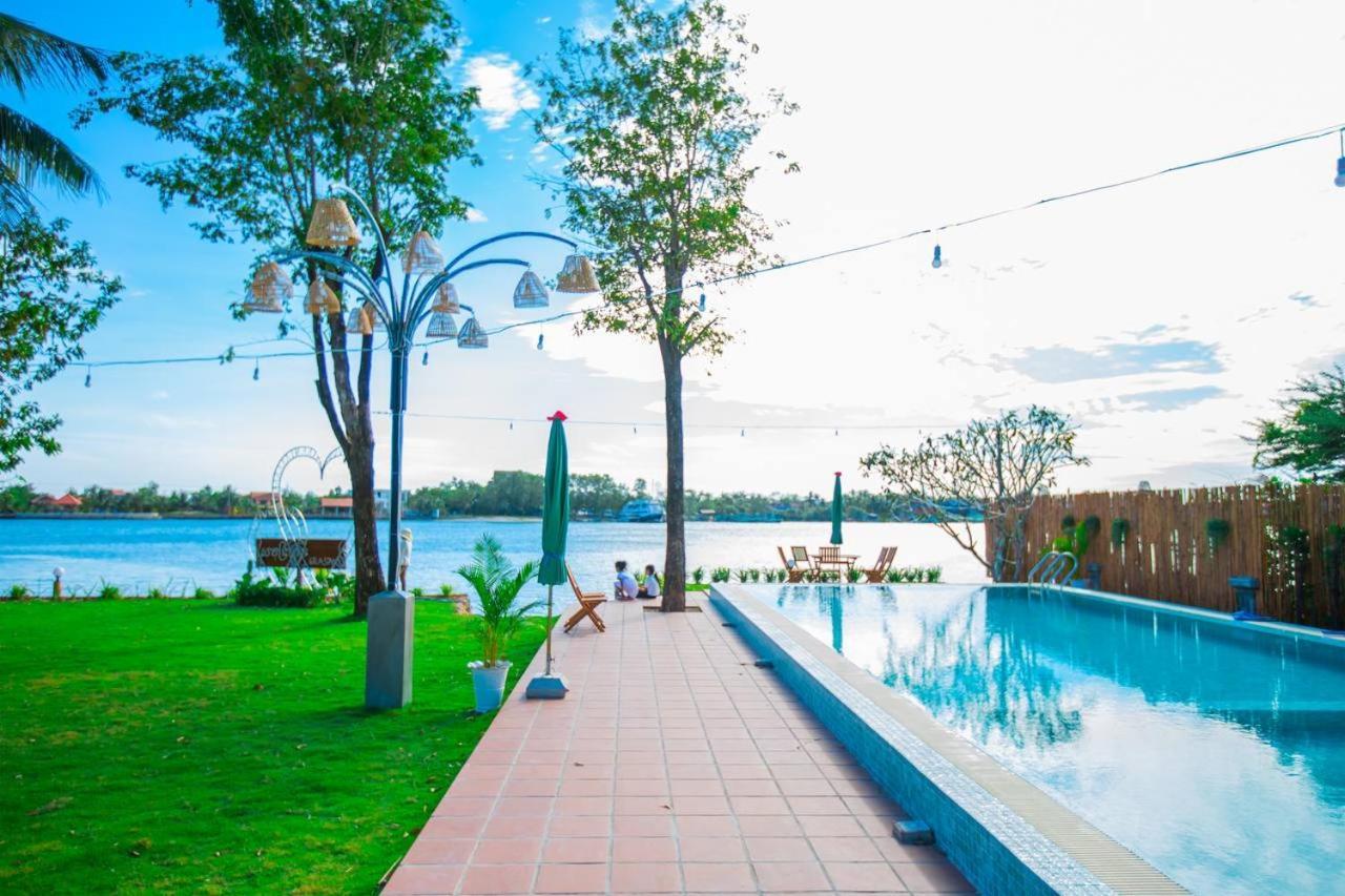 Sea Sand Resort Kampot Exterior photo